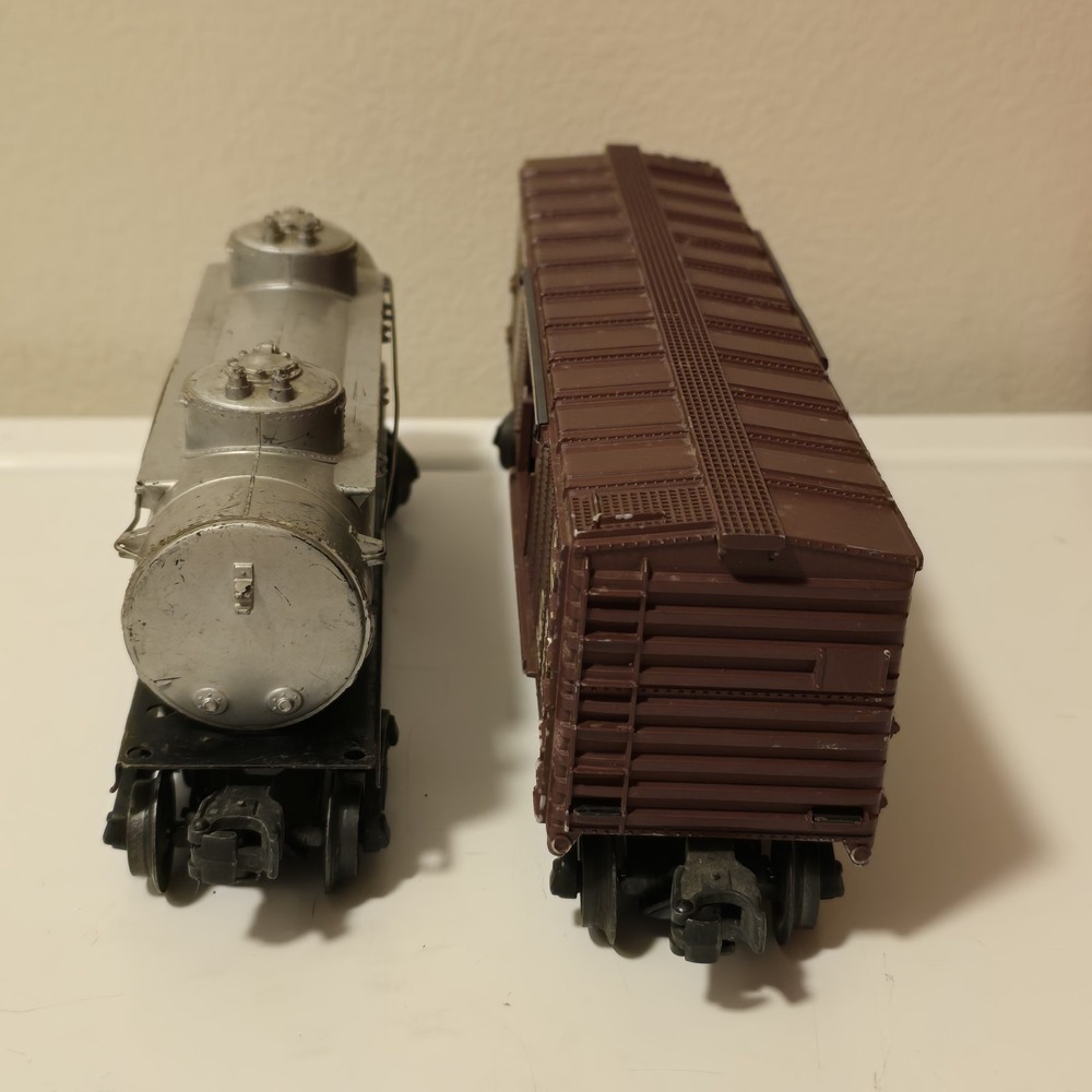 VTG 50s 2 LIONEL O Gauge Post‎ War Trains 3484 Pennsylvania / 6465 Sunaco As Is
